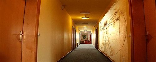 Leonardo Hotel
